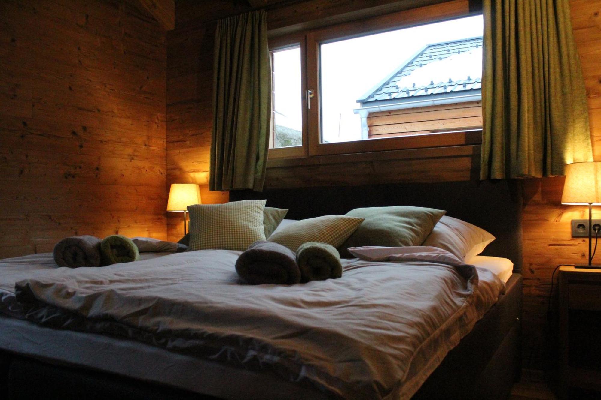 Pluenggas Chalets Гашурн Екстериор снимка